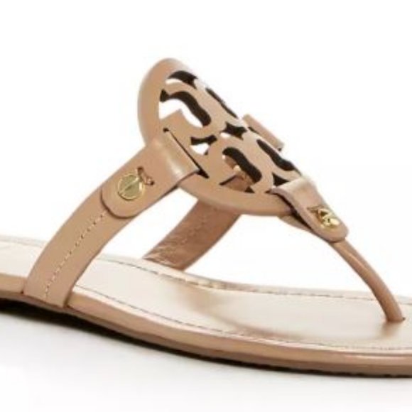 ~ Meet your Posher, Michelle ~ - Picture 3 of 8